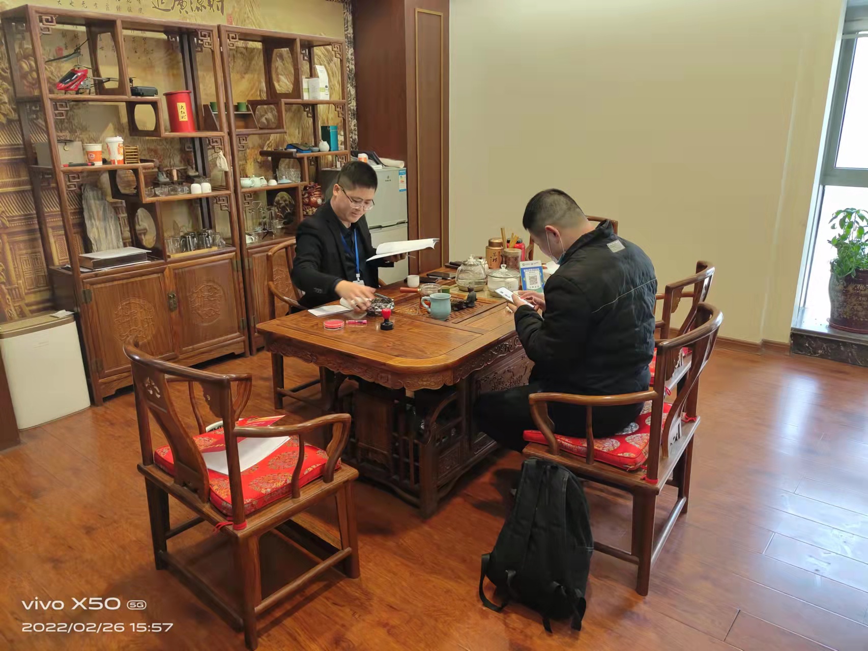 2.26江蘇泗陽縣劉總簽約正宗麥多餡餅2.jpg