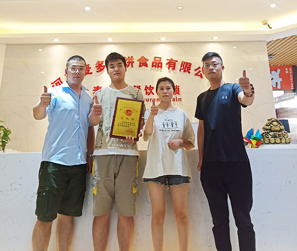 恭喜河南新鄉(xiāng)封丘王先生加盟正宗麥多餡餅項目